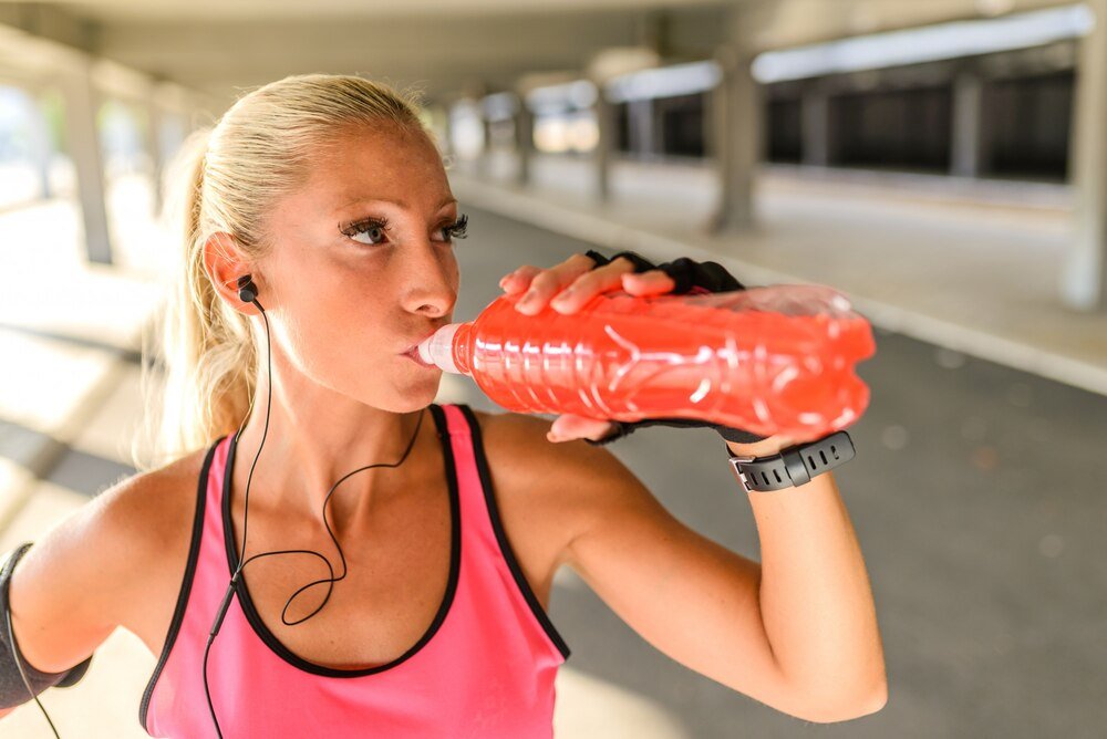 Czy Oshee jest zdrowe – co naprawdę kryje skład napoju?